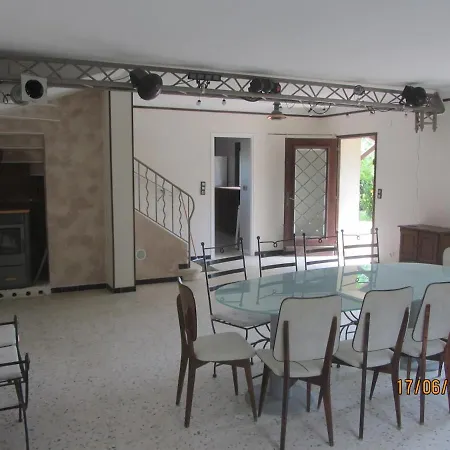 Tatil Evi De Groupe Les Vents D'ange Proche De La